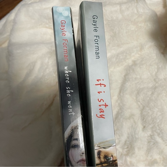 Gayle Forman Books - If‎ I stay & Where she went - Picture 3 of 4